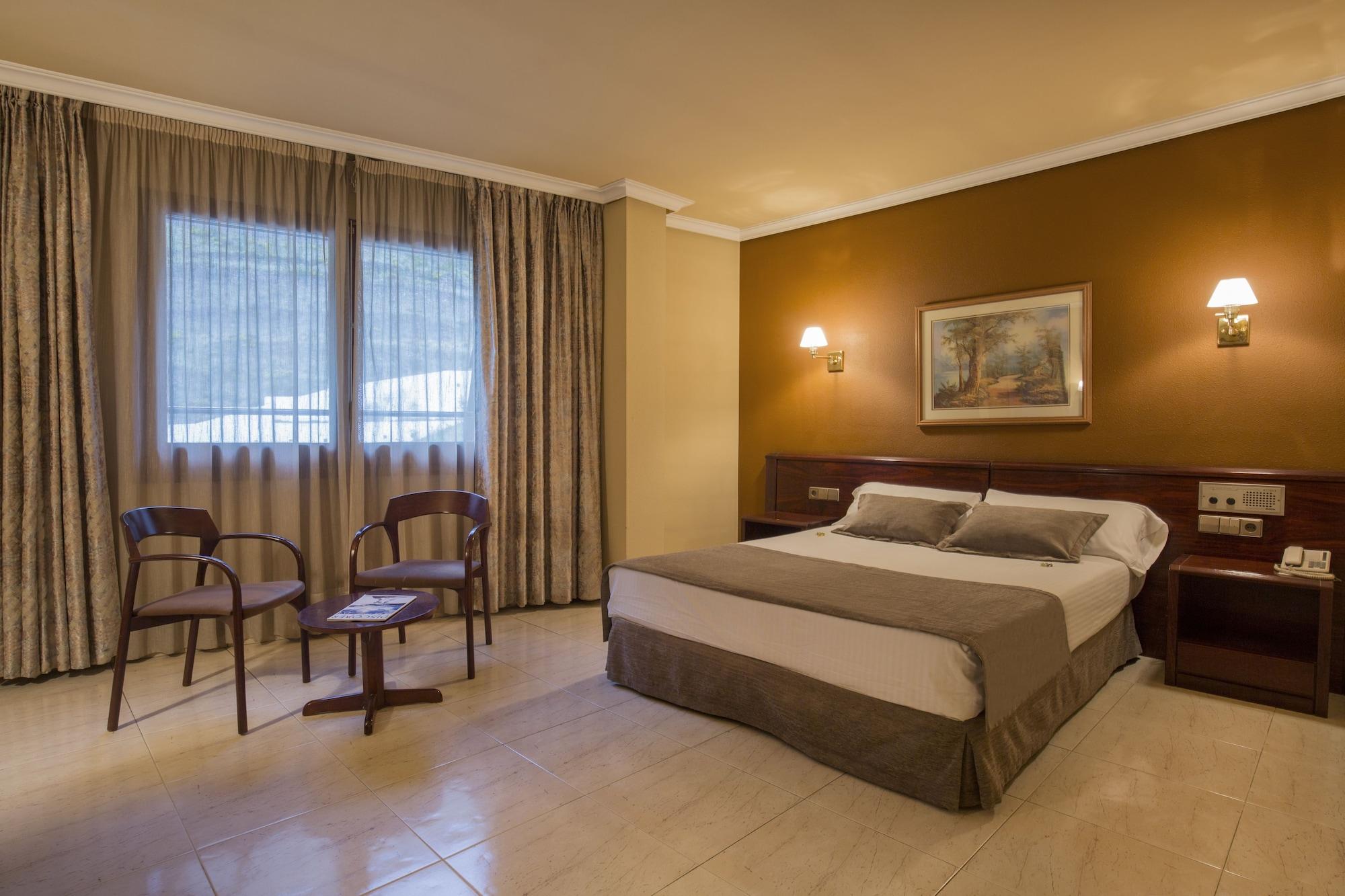Yomo Imperial Otel Sant Julià de Lòria Dış mekan fotoğraf