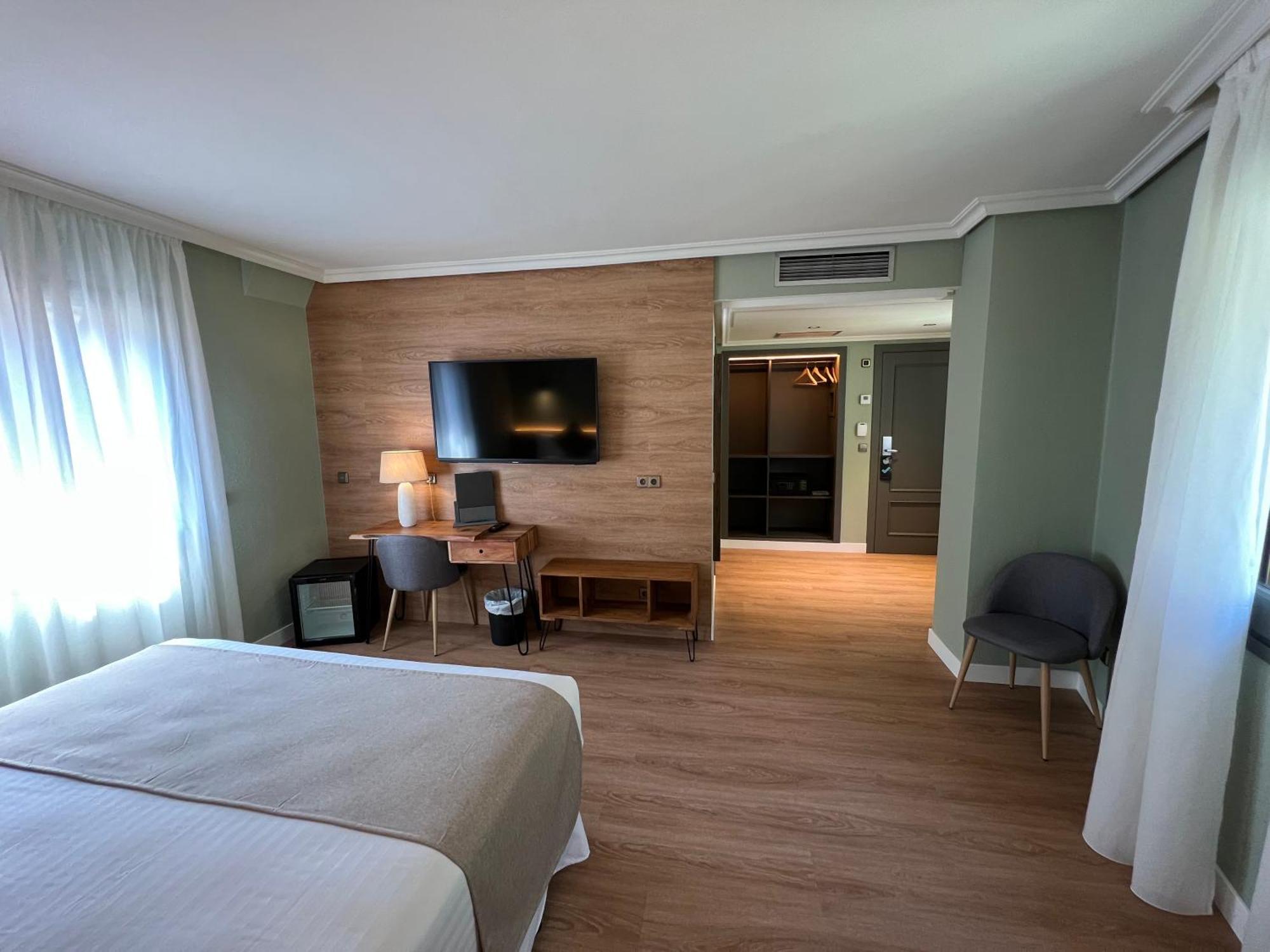 Yomo Imperial Otel Sant Julià de Lòria Dış mekan fotoğraf