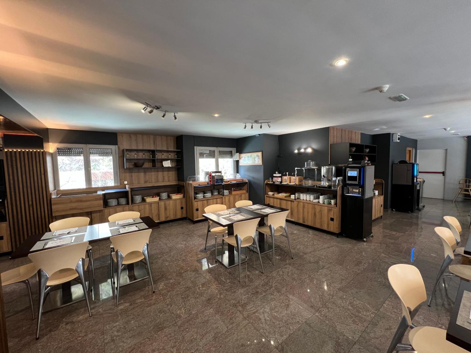 Yomo Imperial Otel Sant Julià de Lòria Dış mekan fotoğraf